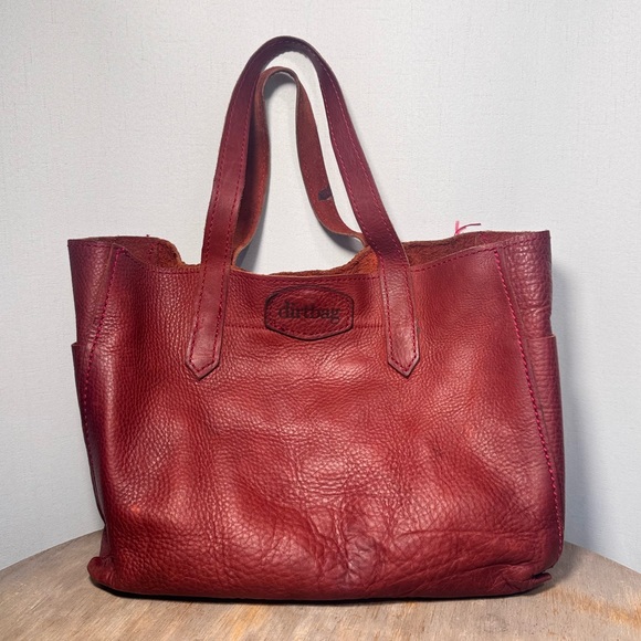 Vintage Handbags - Slouchy Vintage Style Red Leather Tote Bag